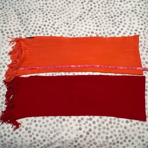 BCBGMaxAzria Set of 2 100% Acrylic Rectangle Scarf (Red and Orange) - Picture 4 of 6